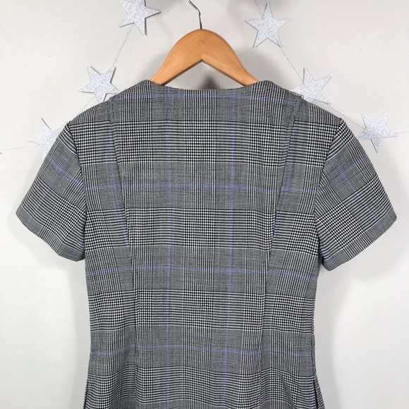Theory S Easy Snap Wool Plaid Dress - Picture 6 of 10